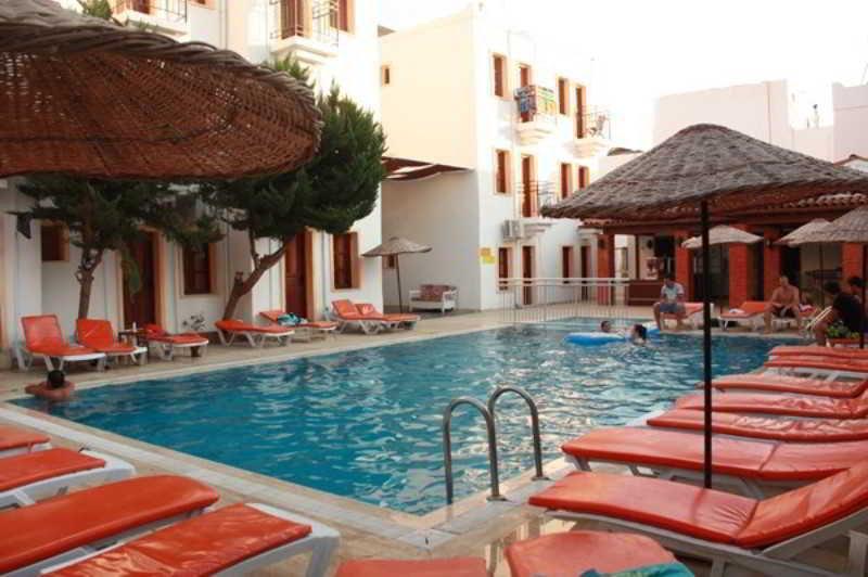 בודרום Alta Park Hotel מראה חיצוני תמונה